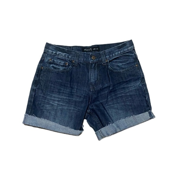 Bailey’s Point Women’s Cuffed Dark Denim Original Bootcut Jean Shorts Sz 30 X 32 - Picture 1 of 4